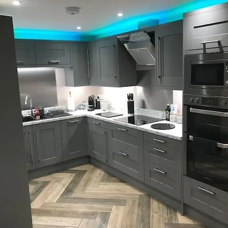 Modern 3 Bed Barn Conversion In Great Urswick Extérieur photo