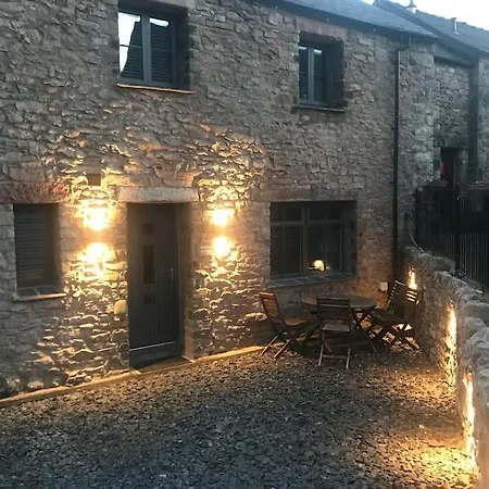 Modern 3 Bed Barn Conversion In Great Urswick Extérieur photo