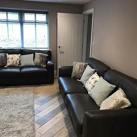 Modern 3 Bed Barn Conversion In Great Urswick Extérieur photo
