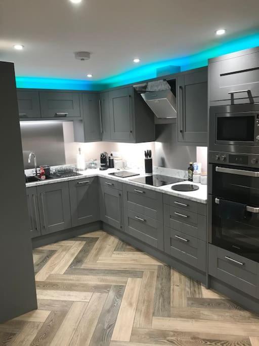 Modern 3 Bed Barn Conversion In Holiday home *